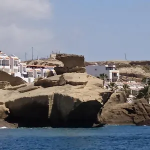 https://arenas-del-mar.tenerifehoteles.net